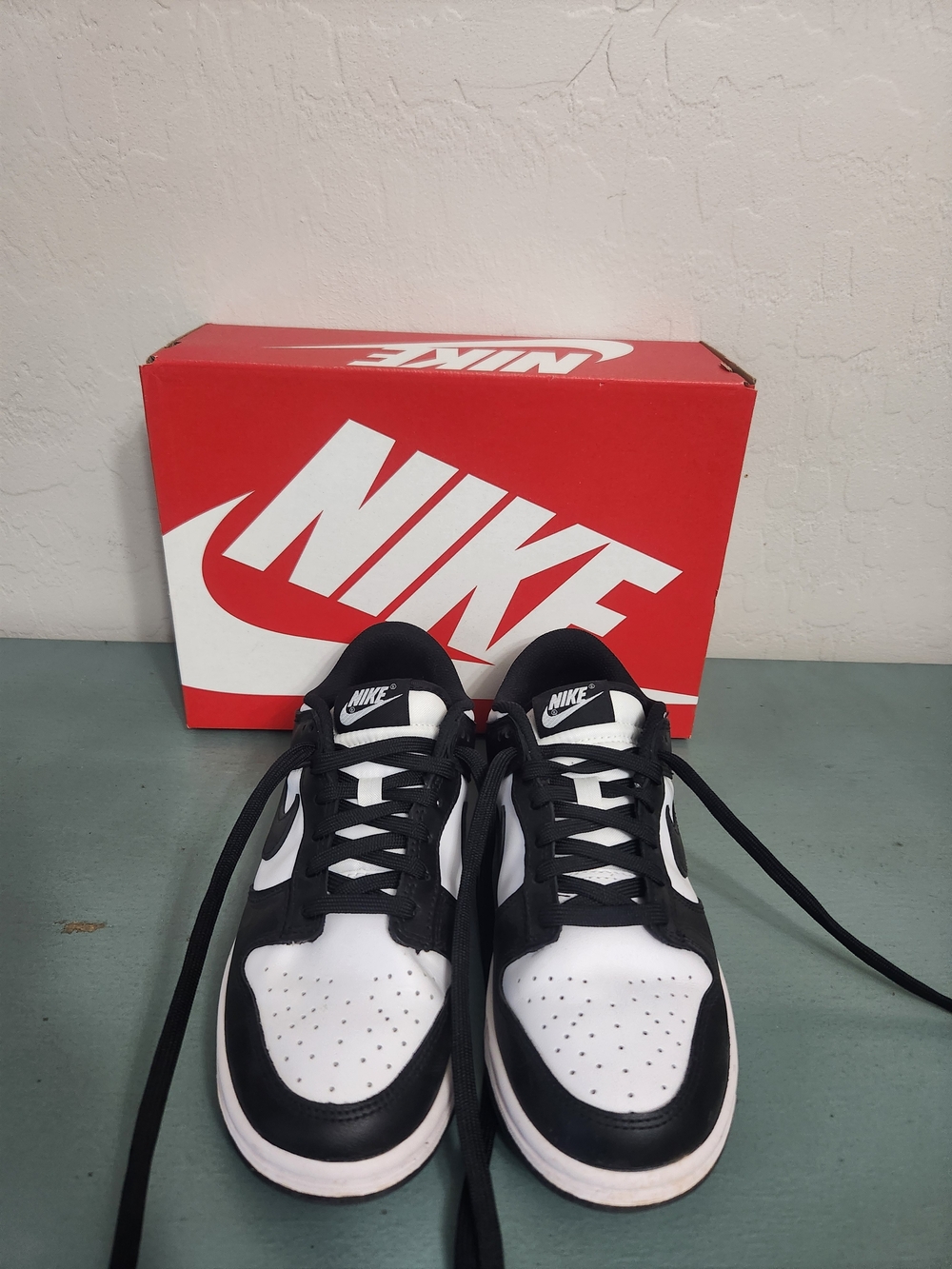 Nike Dunk Low Retro "Panda" sneaker